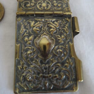 Antique/Vintage Art Nouveau Brass Aide Memoire/Notebook/Carnet de Bal on Chain - 1900's - Chatelaine - See Condition Report