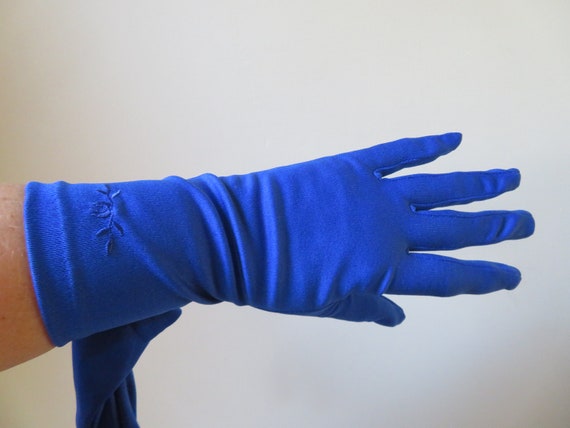 Vintage Royal Blue Stretch Nylon Over Wrist Glove… - image 4