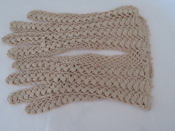 Vintage Beige Cotton Crochet Lace Wrist Gloves 19… - image 5