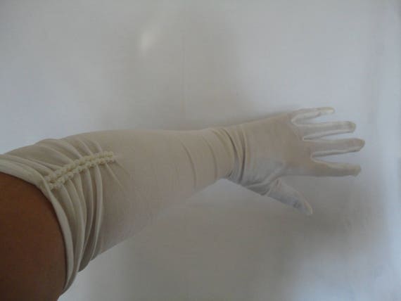 Vintage Ivory Stretch Nylon Over Elbow Length Glo… - image 1