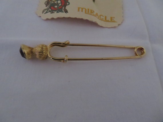 Vintage Gold Tone Thistle Shaped Kilt Pin with Fa… - image 3