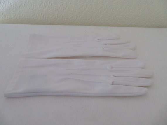 Vintage White Stretch Nylon Over Wrist Gloves by … - image 4