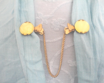 Vintage Cape/Cardigan/Sweater Brooch/Clip/Guard - Pearlised Lemon/Yellow Faux Mother of Pearl