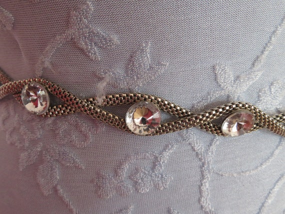 Vintage Silver Tone Mesh Belt With Large Clear Lucite  display picture 3