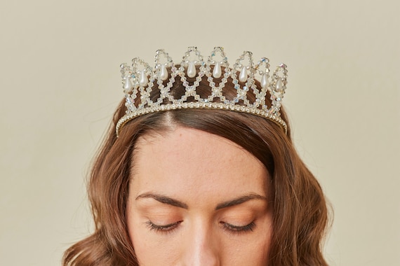 Vintage AB Crystal, Diamante/rhinestone & Ivory Faux Pearl Tiara