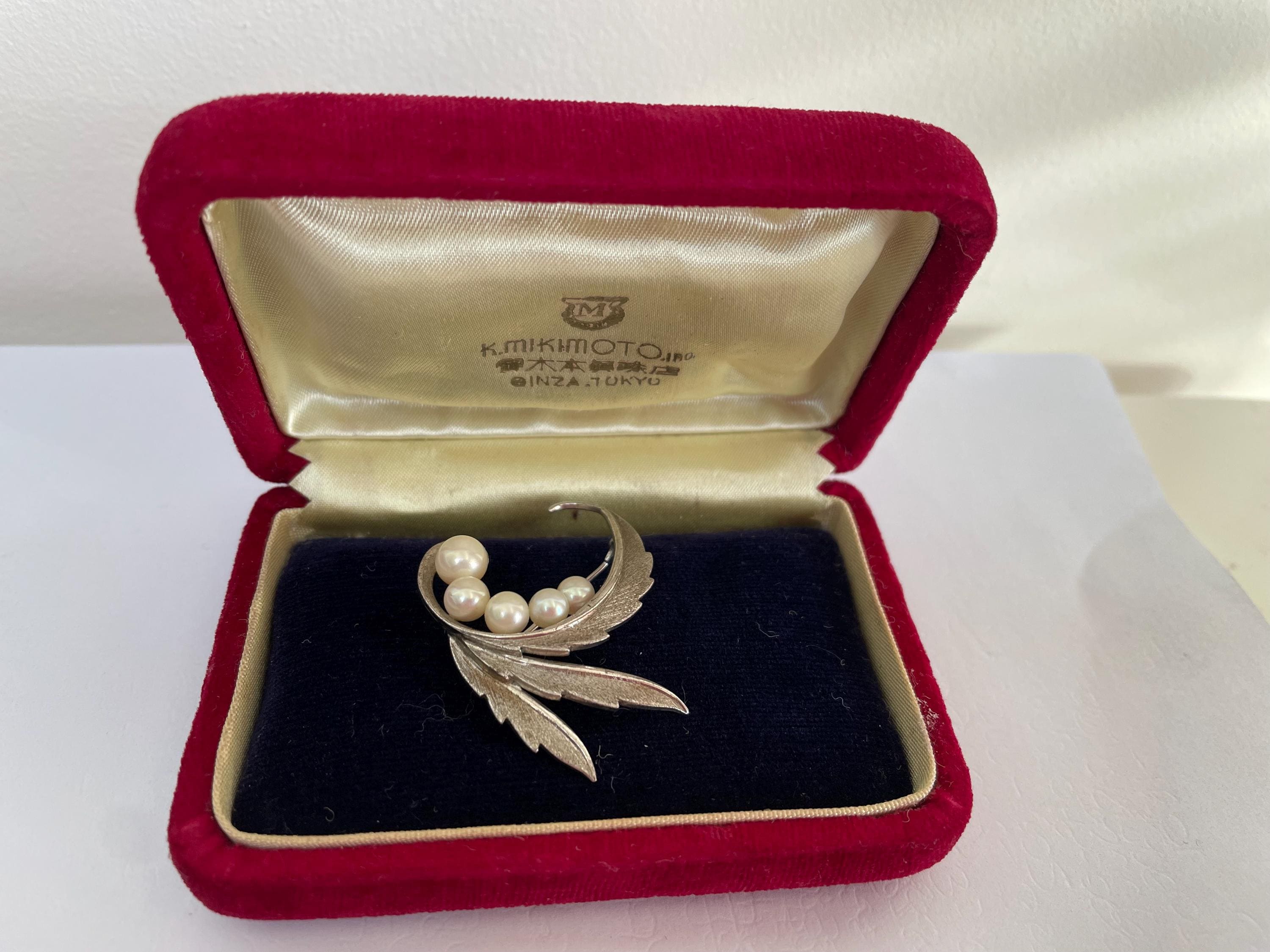 Mikimoto brooch - Etsy 日本