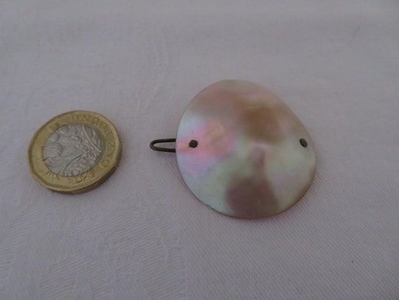 Vintage/Antique Mother of Pearl Circular and Dome… - image 2