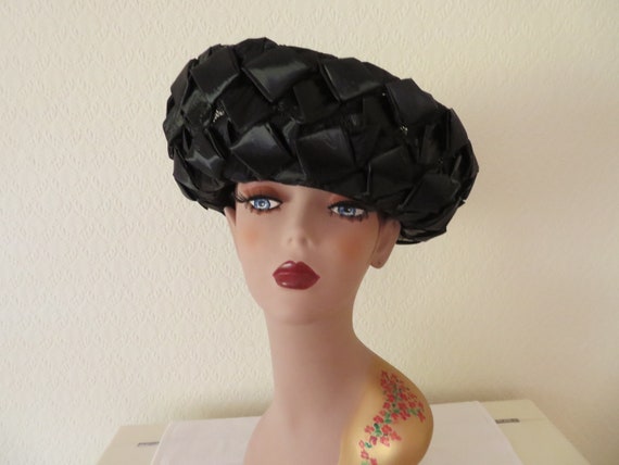 Vintage Black Woven Raffia on Net Upturned Brim H… - image 1