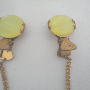 Vintage Cape/Cardigan/Sweater Brooch/Clip/Guard - Pearlised Lemon/Yellow Faux Mother of Pearl image 4