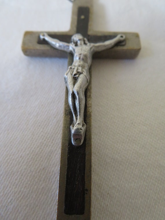 英国製 アンティーク 金属製 十字架 クロス⑦ アイボリー根付け