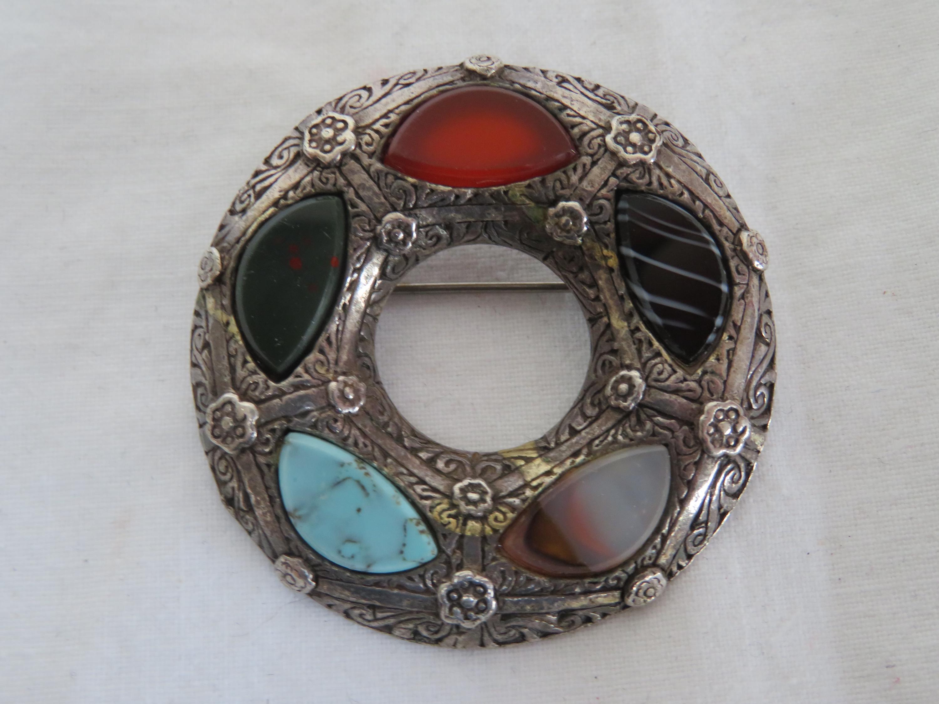 Miracle brooch - Etsy 日本