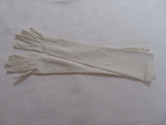 Vintage Ivory Stretch Satin Elbow Length Gloves -… - image 9