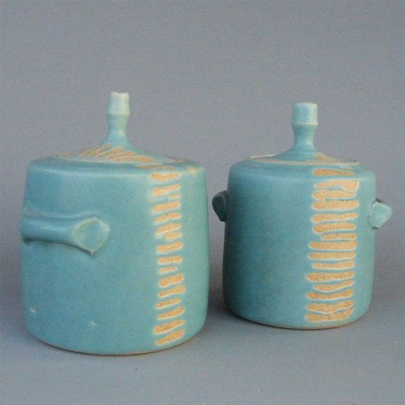 Items similar to ceramic container turquoise on Etsy