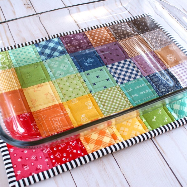 Large Hot Pad Pattern, Patchwork, Quilted Trivet for Casserole Dishes, Printable Sewing Pattern, Kitchen DIY Gift, PDF Easy