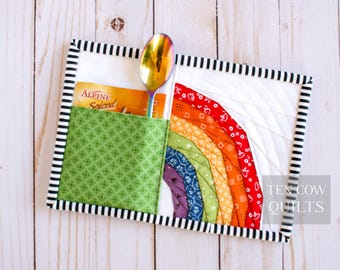 Modello per sottobicchiere arcobaleno, patchwork di carta, primavera, marzo, regalo di caffè, cucito a mano, tè, sottobicchiere, trapuntato, mini trapunta