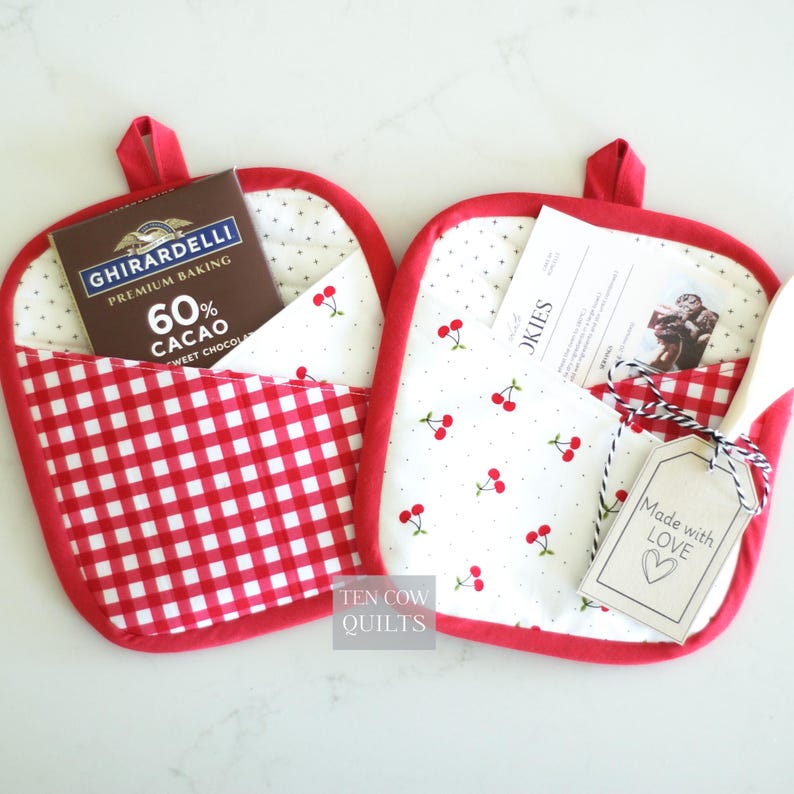 Hot Pad Pattern, Folded Pockets, Two Pockets, Christmas DIY Gifts, PDF Pattern, Red Gingham and Cherries