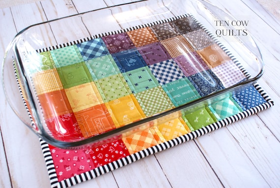 Large Hot Pad Pattern, Patchwork, Quilted Trivet for Casserole Dishes, Printable Sewing Pattern, Kitchen DIY Gift, PDF Easy