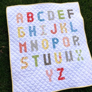 Abc baby quilt deals