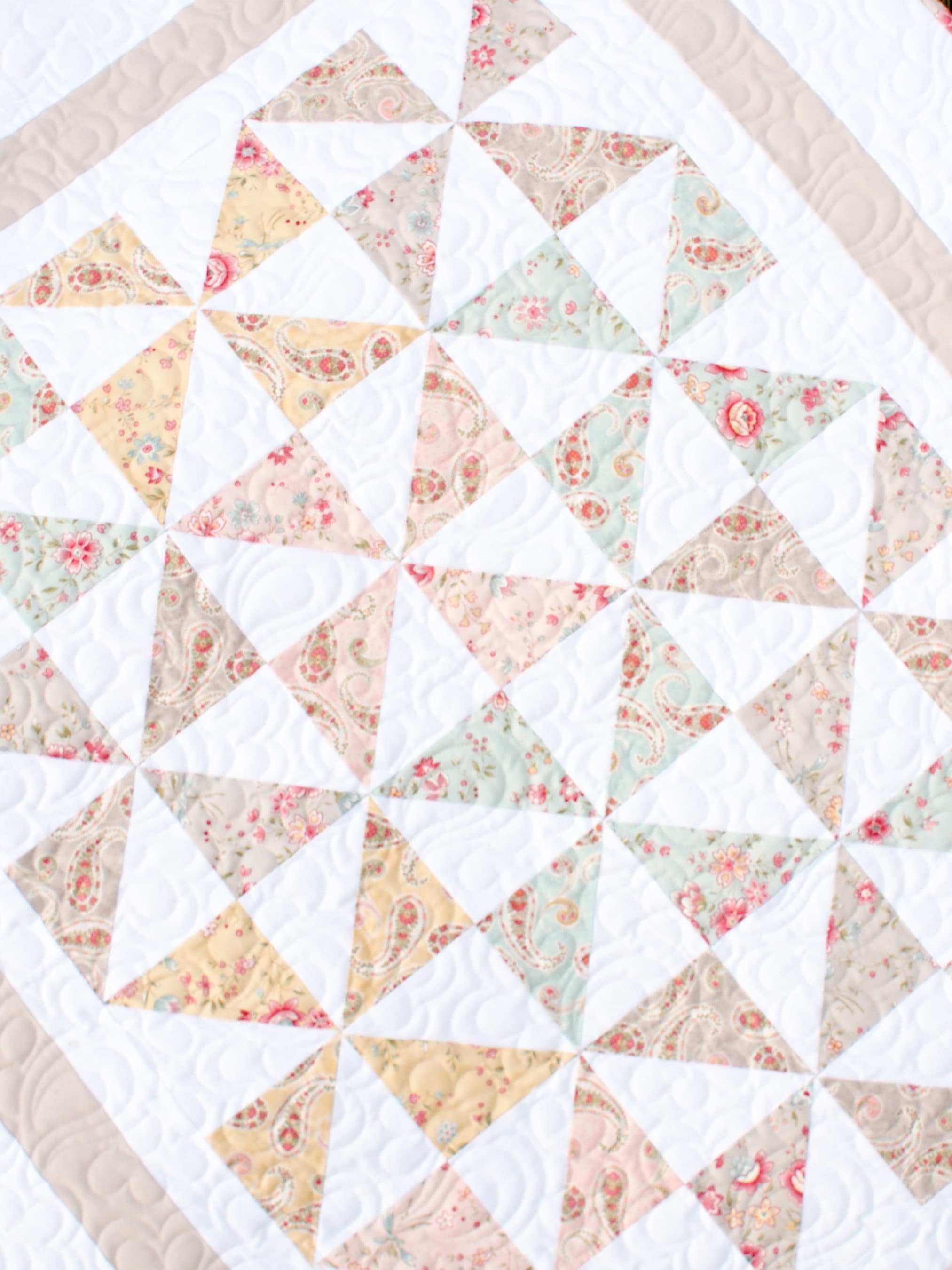 3-Yard Quilt Pattern: HEARTLAND by Fabric Café. Make an easy 3-yard quilt.  Fabric Bundles available.