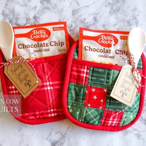 Quilted Potholder Pattern, Gift Idea, PDF File, DIY Handmade, Baking, Christmas, Holiday, Hot Pad, Easy, Tutorial, Sewing, Bonus Gift Tag