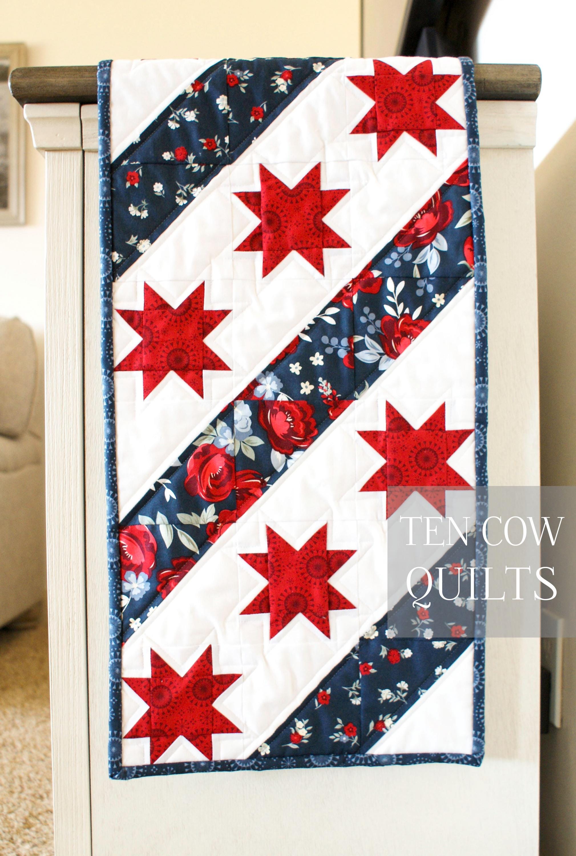 Stars & Stripes Patriotic Table Runner Pattern (PDF) - Etsy
