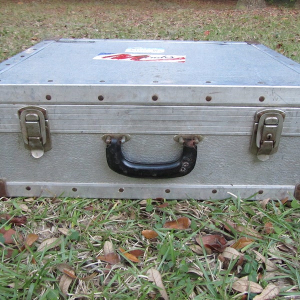 Vintage Anvil Metal Travel Case, Vintage Luggage, Suitcase, Hard case, Travel bag, Large vintage Suitcase