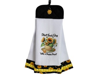 Sunflower Kitchen Towel – Quilted Top, Decorative Border, Happy Heart Saying