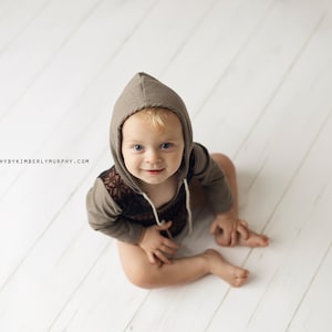 Vertical Orlando - Poly or Mat Floor Backdrop - Wooden Floor Photography Backdrop - White Wood Floor - Light Hardwood - Portrait Photography