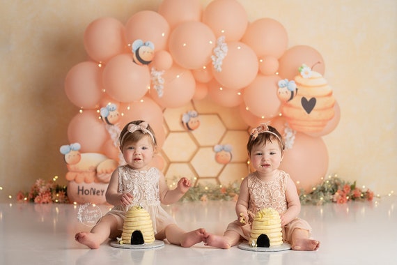 Cute 1st Birthday Backdrop – 'Our Little Honey Bee Is Turning 1' – 7x5ft Wall Decoration For Baby Photos & Party Setup