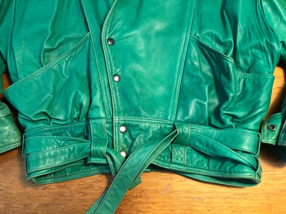 Amazing 1980s Vintage Soft Green Leather Jacket A… - image 6