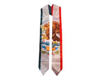 Estola de graduación con la bandera de México