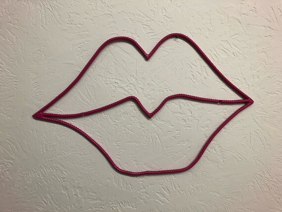 pink-rebar-lips-metal-wall-art-hand-formed-rebar-art-etsy