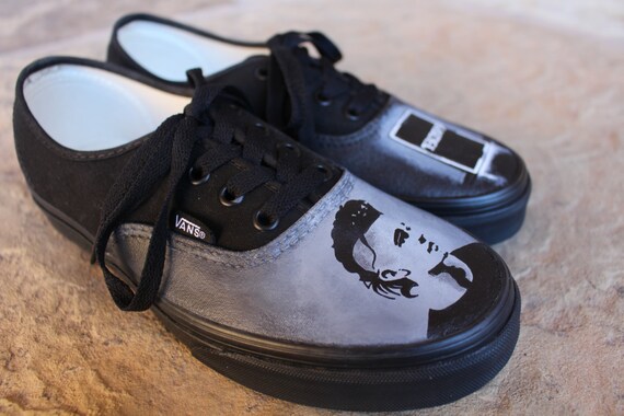 the 1975 vans shoes