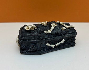 Fairy Garden Miniature Halloween Resin Skeleton Coffin