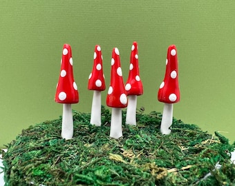 Fairy Garden Miniature Gnome Style Mushrooms - Red