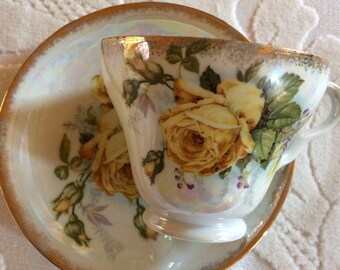 Eleven Matching Yellow Rose Motif Tea Cups