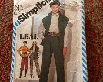 Patrón de pantalón, camisa y chaleco Simplicity 1982