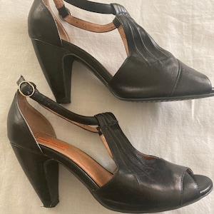 Miz Mooz high heeled black leather sandal