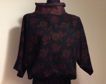 Two-piece Woven Knit Top and Skirt in a Dark Flower Motif, 28" Waist