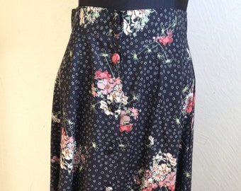 80s Button-front Skirt in Floral on Black Rayon