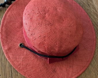 2 Chapeaux De Paille Rouge Betmar NY - Neufs Dans Boîte Violette, Accessoire Vintage