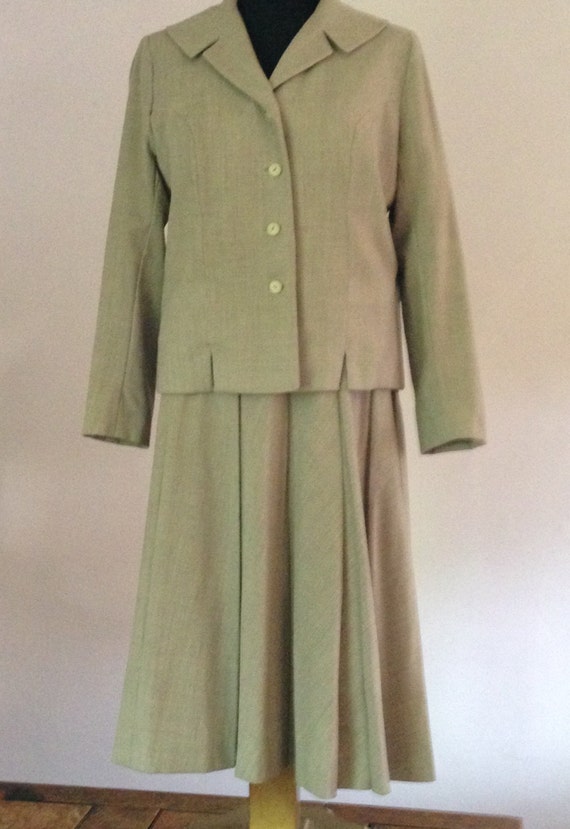 50s Taupe Towncliffe Wool Jacket and Skirt - image 1