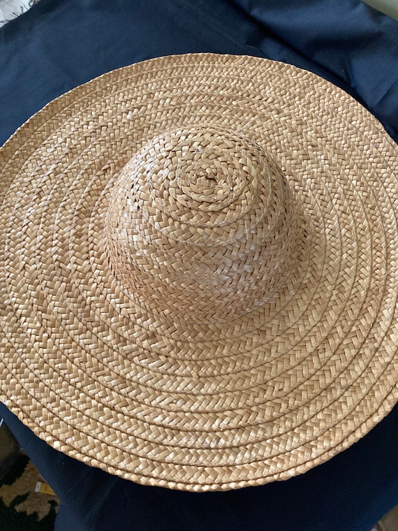 18 inch wide brimmed natural straw sun hat