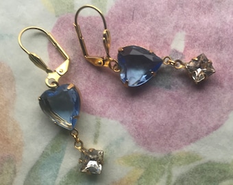 Ea-196 Earrings. Blue Heart Earrings.