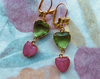 Ea-202 Earrings. Green and Pink Heart Earrings.