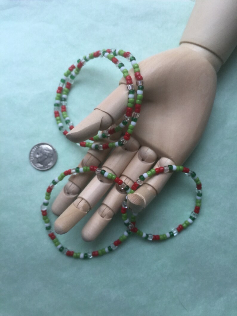 Christmas Colour Stretchie White /& Clear seedbeads Br-93 Bracelet with Red Free Shipping. Choose sizelength Green Drap\u00e5jularmband