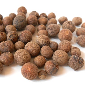 ALLSPICE BERRIES, Organic, Whole - Delicious and Aromatic - Culinary Spice - Mulling, Baking, Seasoning - Incense, Potpourri
