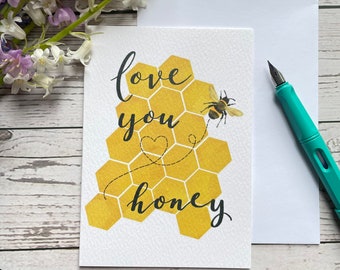 Romantic bee “love you honey” pun card