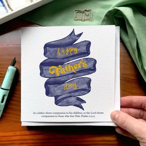 Tarjeta cristiana moderna para el Día del Padre, con escrituras