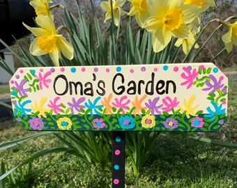 Wood outdoor “Oma's Garden” sign, lawn ornament, yard stake, grandmother garden sign, weatherprotected garden stake, Oma sign, family sign